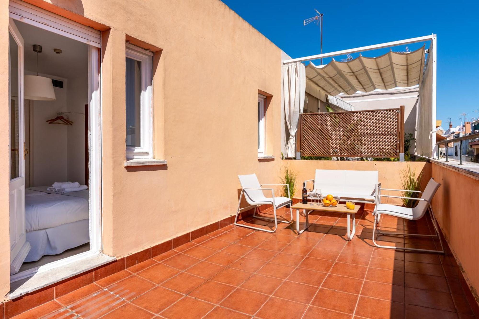 San Vicente-Museo Apartamento Seville Exterior photo